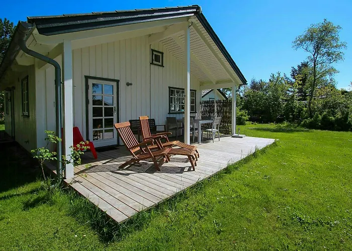 Feriehus Authentic Close To The On